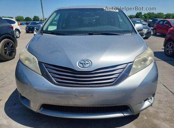 5TDYK3DC3GS716241 2016 TOYOTA SIENNA Silver Դիմացի տեսք