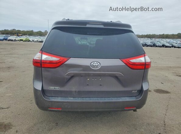 5TDYK3DC3GS723061 2016 TOYOTA SIENNA Silver Հետևի տեսք