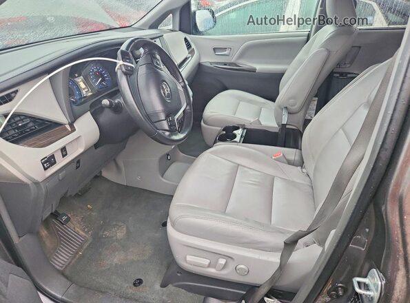 5TDYK3DC3GS723061 2016 TOYOTA SIENNA Silver Սալոնի դիմացի տեսք