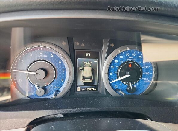 5TDYK3DC3GS729958 2016 TOYOTA SIENNA Black Instrument cluster view