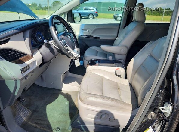 5TDYK3DC3GS729958 2016 TOYOTA SIENNA Black Front interior view
