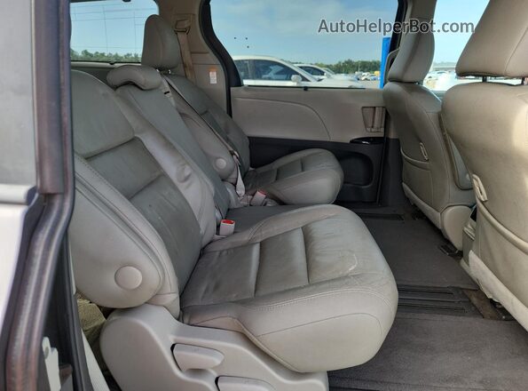 5TDYK3DC7GS716520 2016 TOYOTA SIENNA Gray Սալոնի հետևի տեսք