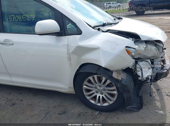 5TDYK3DC8GS747288 2016 TOYOTA SIENNA White Widok z przodu