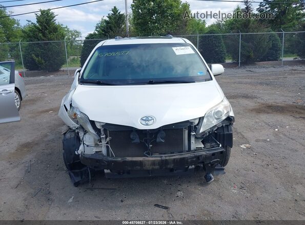 5TDYK3DC8GS747288 2016 TOYOTA SIENNA White Widok zestawu wskaźników