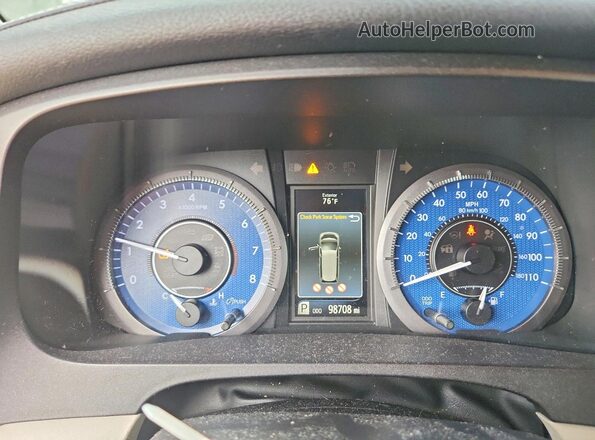 5TDYK3DC8GS765127 2016 TOYOTA SIENNA Серый Вид щитка приборов