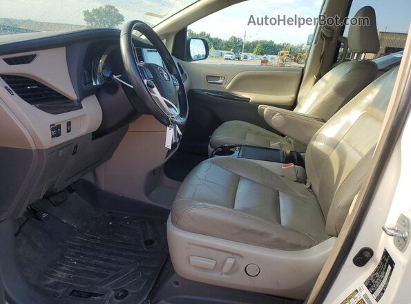5TDYK3DC9GS707513 2016 TOYOTA SIENNA Белый Вид салона спереди