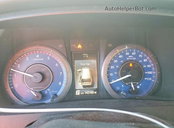 5TDYK3DC9GS707513 2016 TOYOTA SIENNA Белый Вид щитка приборов