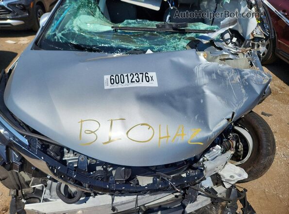 5TDYRKEC0SS283541 2025 TOYOTA SIENNA Silver Widok wnętrza z tyłu