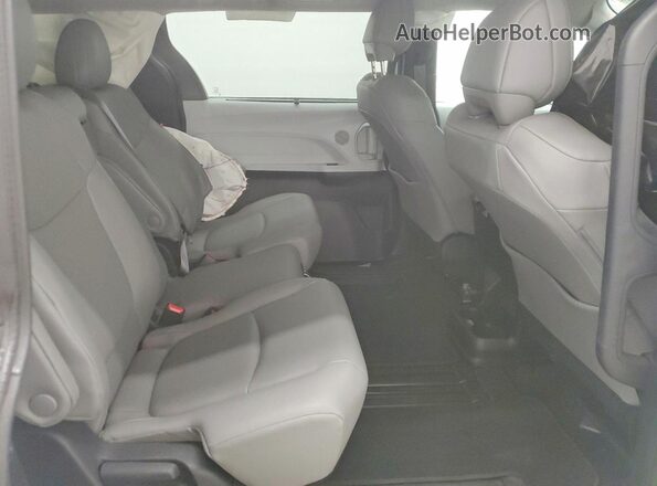 5TDYRKEC1SS262276 2025 TOYOTA SIENNA White უკანა სალონის ხედი