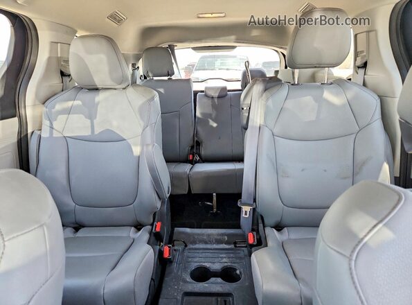 5TDYRKEC2PS163232 2023 TOYOTA SIENNA Black უკანა სავარძლების ხედი