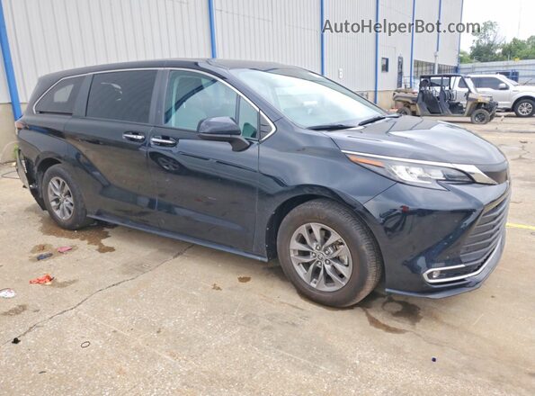 5TDYRKEC3PS140445 2023 TOYOTA SIENNA Black Front right
