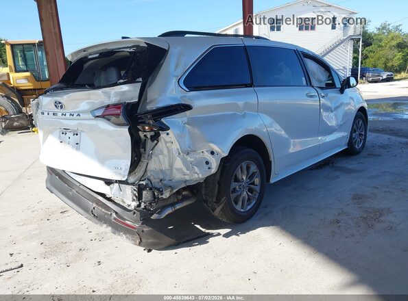 5TDYRKEC3SS267480 2025 TOYOTA SIENNA White Задня права чверть