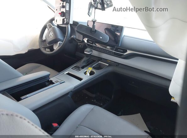 5TDYRKEC3SS267480 2025 TOYOTA SIENNA White Вид салону спереду