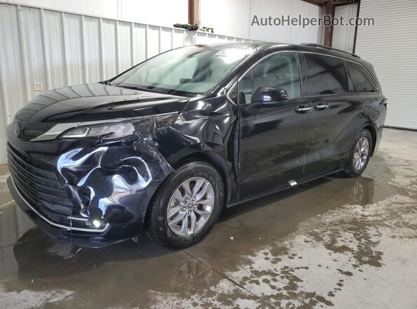 5TDYRKEC4MS059465 2021 TOYOTA SIENNA Black 360 interior view