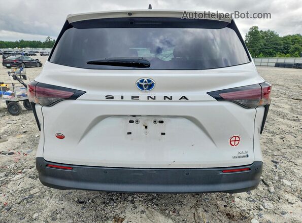 5TDYRKEC4PS161062 2023 TOYOTA SIENNA White Вид ззаду
