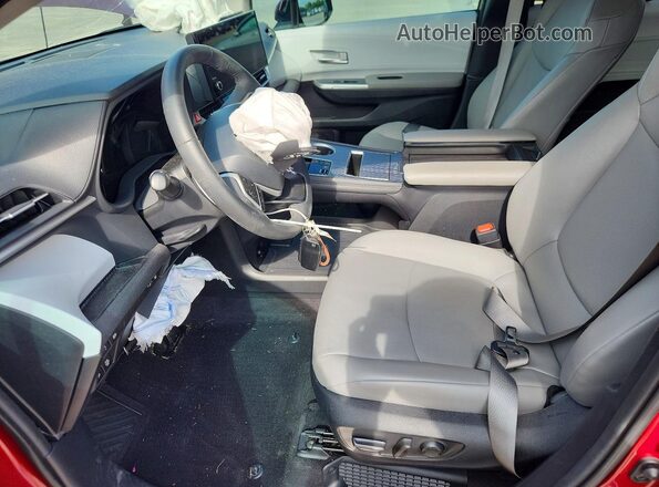 5TDYRKEC4SS275071 2025 TOYOTA SIENNA Red Սալոնի դիմացի տեսք