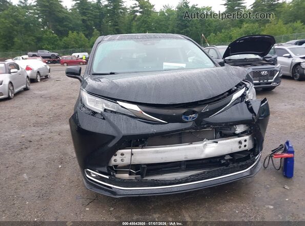 5TDYRKEC5MS017290 2021 TOYOTA SIENNA Black Դիմացի տեսք