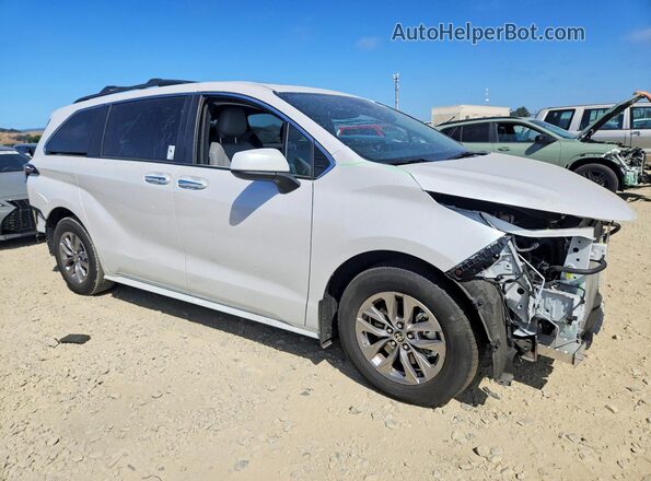 5TDYRKEC5TS306488 2026 TOYOTA SIENNA White Delantero derecho