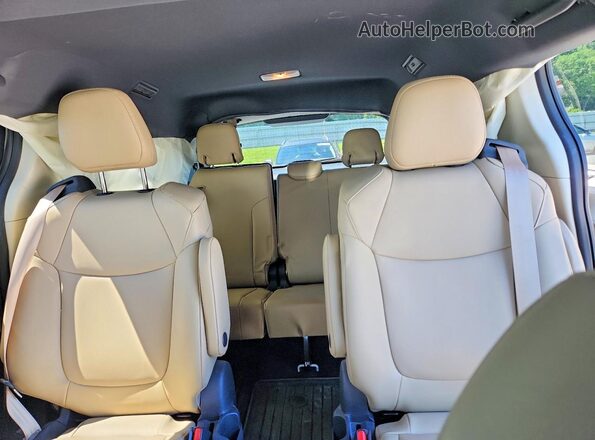 5TDYRKEC6MS026628 2021 TOYOTA SIENNA Белый Вид задних сидений