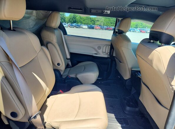5TDYRKEC6MS026628 2021 TOYOTA SIENNA Белый Вид задней части салона
