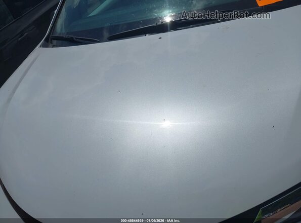 5TDYRKEC6TS295677 2026 TOYOTA SIENNA White Rear view