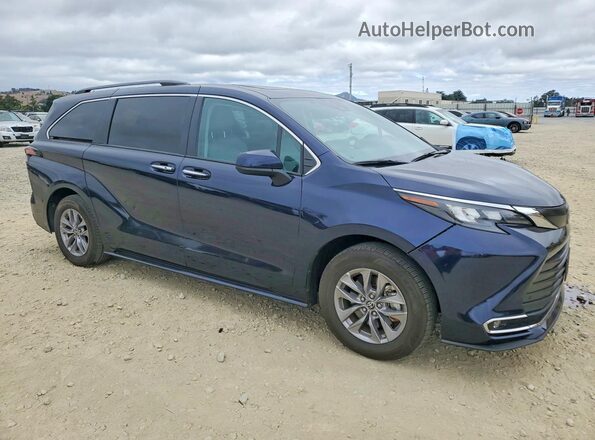 5TDYRKEC7RS214727 2024 TOYOTA SIENNA Blue Przód prawy