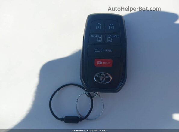 5TDYRKEC7TS292139 2026 TOYOTA SIENNA Gray Vista del salpicadero