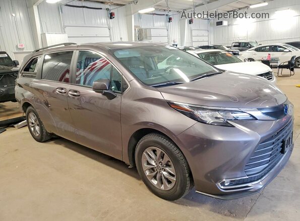 5TDYRKEC8PS156611 2023 TOYOTA SIENNA Gray Delantero derecho