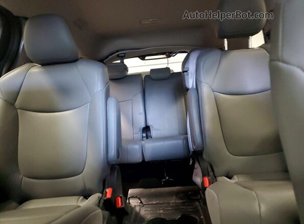 5TDYRKEC8PS156611 2023 TOYOTA SIENNA Gray Vista de los asientos traseros