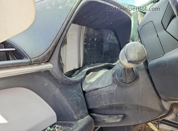 5TDYRKEC8SS259746 2025 TOYOTA SIENNA Серебряный Вид щитка приборов
