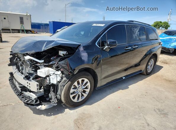 5TDYRKEC8TS296300 2026 TOYOTA SIENNA Black 