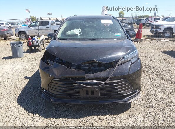 5TDYRKEC8TS313337 2026 TOYOTA SIENNA Black Vista interior trasera