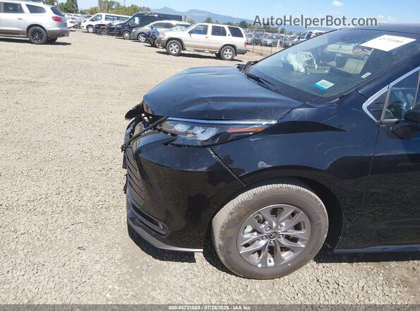 5TDYRKEC8TS313337 2026 TOYOTA SIENNA Black 