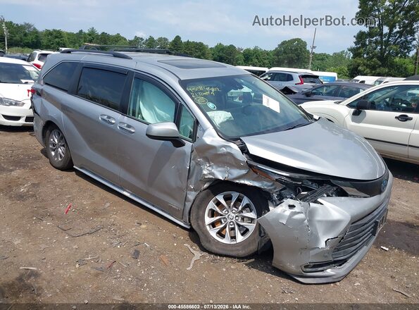 5TDYRKEC9MS043505 2021 TOYOTA SIENNA Silver წინა ხედი