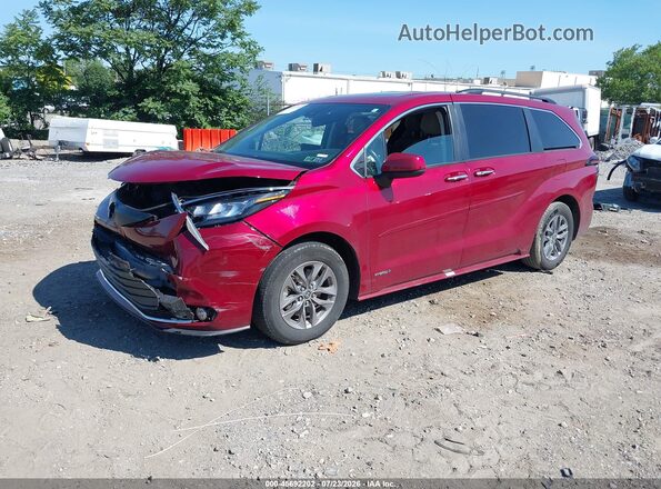5TDYRKECXMS074097 2021 TOYOTA SIENNA Burgundy წინა მარცხენა ხედი სამი მეოთხედიდან