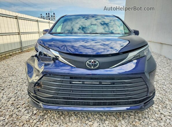 5TDYRKECXTS327708 2026 TOYOTA SIENNA Blue Вид спереду