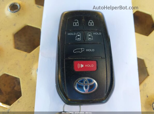 5TDYSKFC0MS024862 2021 TOYOTA SIENNA Green Առջևի վահանակի տեսք