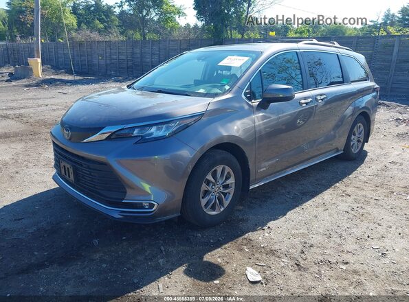 5TDYSKFC4MS037663 2021 TOYOTA SIENNA Gray წინა მარცხენა ხედი სამი მეოთხედიდან