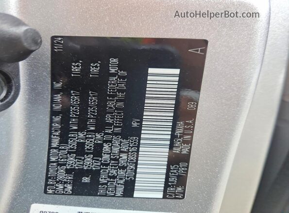 5TDYSKFC8SS161559 2025 TOYOTA SIENNA Silver Vista de la etiqueta del VIN