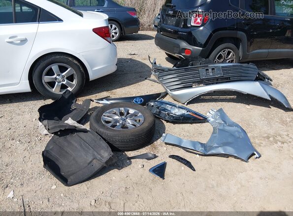 5TDYSKFCXMS001329 2021 TOYOTA SIENNA Silver Սարքավորումների վահանակի տեսք