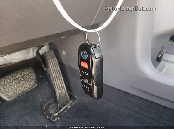5TDYSKFCXMS001329 2021 TOYOTA SIENNA Silver Առջևի վահանակի տեսք