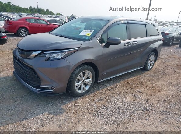 5TDYSKFCXMS006482 2021 TOYOTA SIENNA Gray Vista tres cuartos delantera izquierda