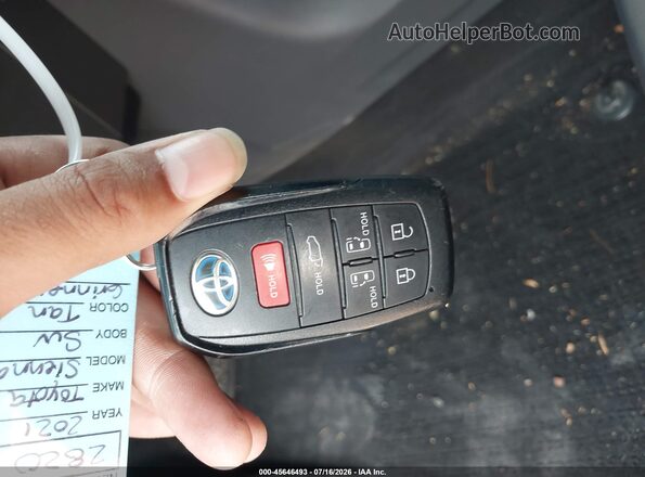 5TDYSKFCXMS006482 2021 TOYOTA SIENNA Gray Vista del salpicadero