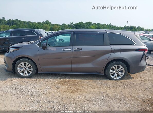 5TDYSKFCXMS006482 2021 TOYOTA SIENNA Gray 