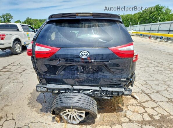 5TDYZ3DC0HS830128 2017 TOYOTA SIENNA Black Rear view