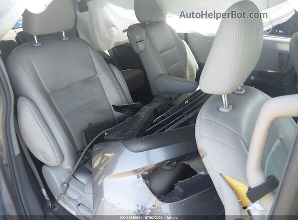 5TDYZ3DC0HS887557 2017 TOYOTA SIENNA Gray Вид наклейки з VIN-кодом