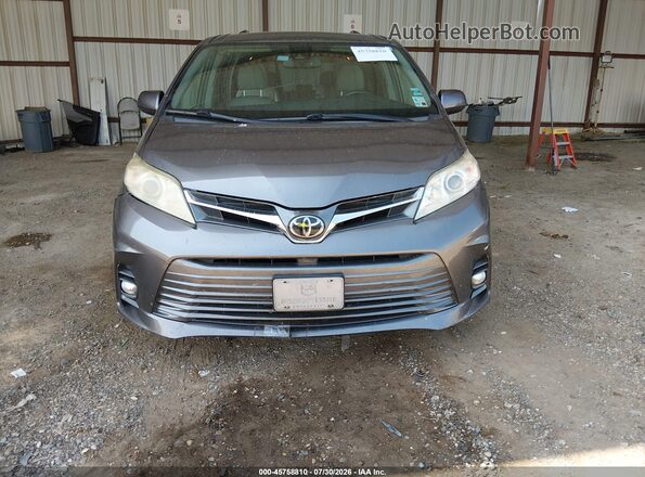 5TDYZ3DC0JS933541 2018 TOYOTA SIENNA Pewter Вид спереду