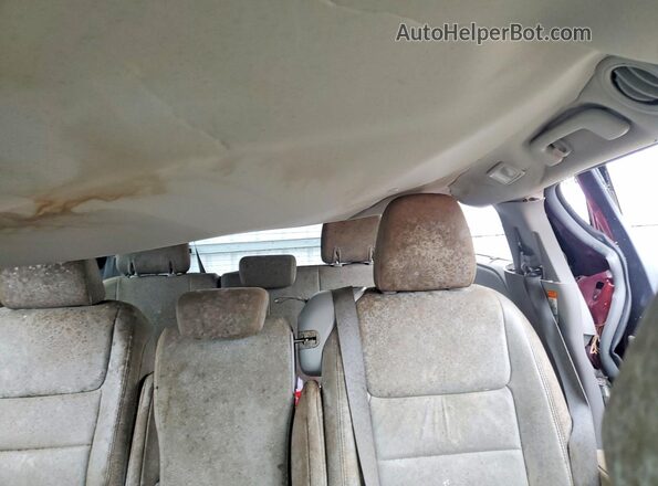 5TDYZ3DC0KS010302 2019 TOYOTA SIENNA Red Rear seats view