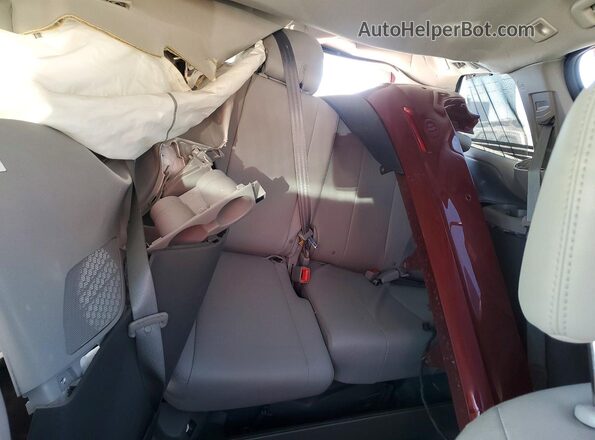 5TDYZ3DC0LS065706 2020 TOYOTA SIENNA Red Widok tylnych siedzeń