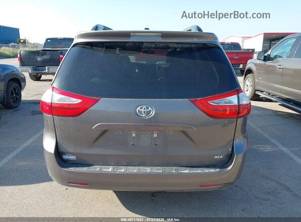 5TDYZ3DC1HS814133 2017 TOYOTA SIENNA Gray 